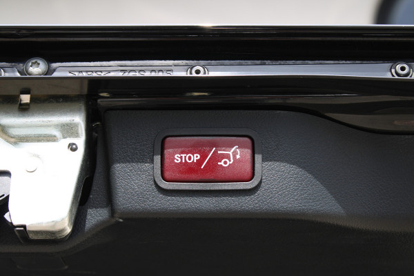 Mercedes-Benz V-Klasse 300d / XXL / DC / Black Edition / 2x Elec Schuifdeur / 360 Camera / Vol Opties / NIEUWSTAAT