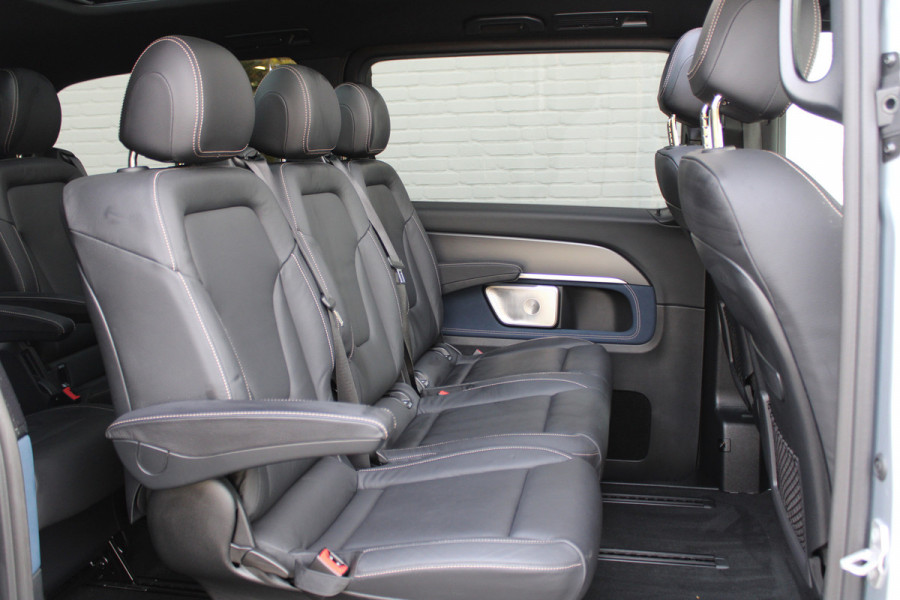 Mercedes-Benz Eqv 300 L2 / AMG / 7-Persoons / Panorama / Led / Electr Stoelen / Vol Opties / NIEUWSTAAT