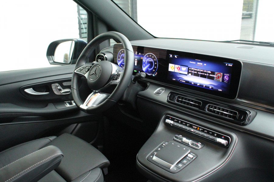 Mercedes-Benz Eqv 300 Lang / 7-Persoons / Luchtvering / Electr Stoelen / Vol Opties / NIEUWSTAAT