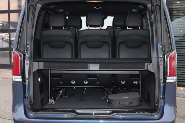Mercedes-Benz Eqv 300 Lang / 7-Persoons / Luchtvering / Electr Stoelen / Vol Opties / NIEUWSTAAT