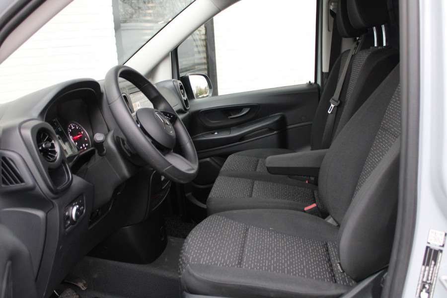 Mercedes-Benz Vito 114 CDI / Aut / Edition / Lang / 1.800km!! / Led / Camera / Navi / NIEUWSTAAT
