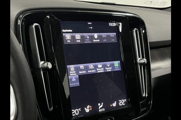Volvo XC40 1.5 T5 Plug-in hybrid Plus Dark Stuur-/stoelverwarming | 360 camera | Memory | Harman/Kardon | Cruise Control | Carplay
