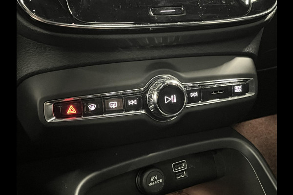 Volvo XC40 1.5 T5 Plug-in hybrid Plus Dark Stuur-/stoelverwarming | 360 camera | Memory | Harman/Kardon | Cruise Control | Carplay