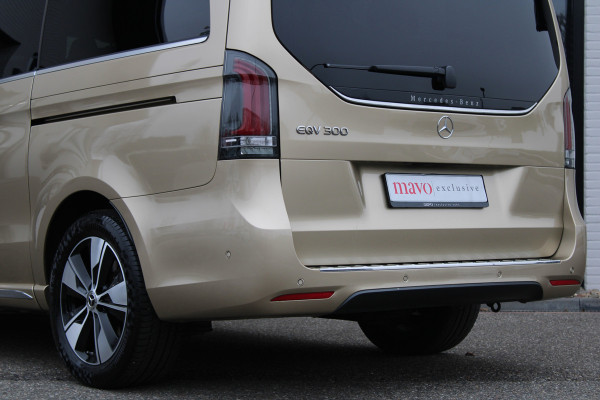 Mercedes-Benz Eqv 300 L2 / AMG / New Model / Luchtvering / 7-Persoons / Burmester / Vol Opties / NIEUWSTAAT