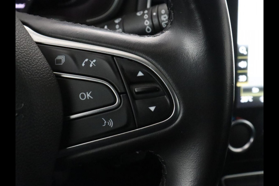 Renault Mégane 1.3 TCe Bose | Automaat | Adaptive cruise | Camera | Carplay | Navigatie | Park Assist | Keyless | Side Assist | Climate control | Bluetooth | Half leder | Getint glas