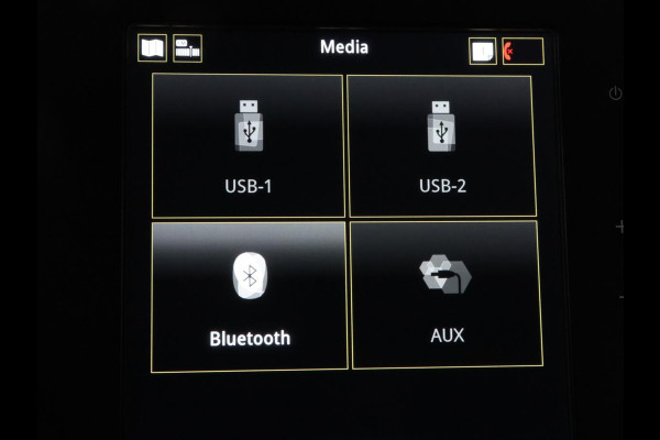 Renault Mégane 1.3 TCe Bose | Automaat | Adaptive cruise | Camera | Carplay | Navigatie | Park Assist | Keyless | Side Assist | Climate control | Bluetooth | Half leder | Getint glas