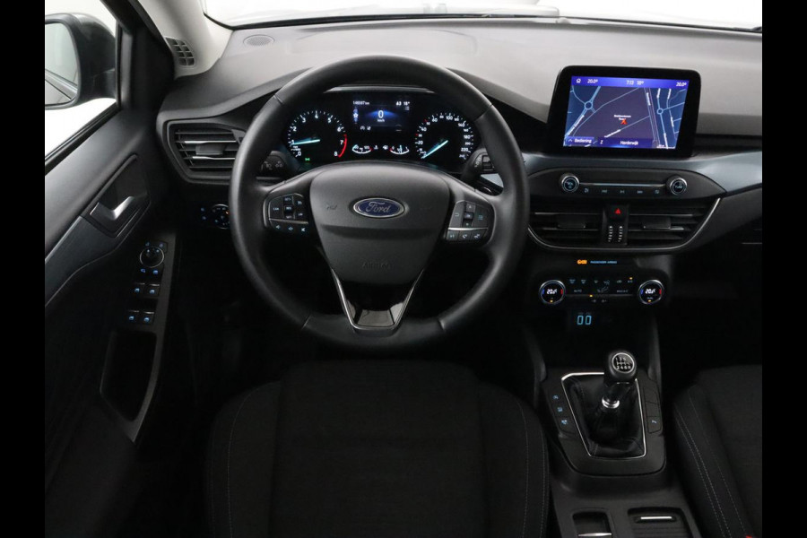 Ford Focus 1.0 EcoBoost Hybrid Active | Trekhaak | Camera | Carplay | Navigatie | Full LED | Keyless | DAB | Climate control | Parkeerhulp | Cruise control | Bluetooth