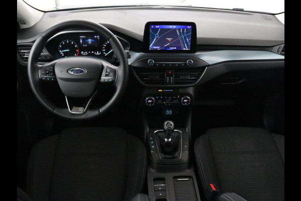 Ford Focus 1.0 EcoBoost Hybrid Active | Trekhaak | Camera | Carplay | Navigatie | Full LED | Keyless | DAB | Climate control | Parkeerhulp | Cruise control | Bluetooth