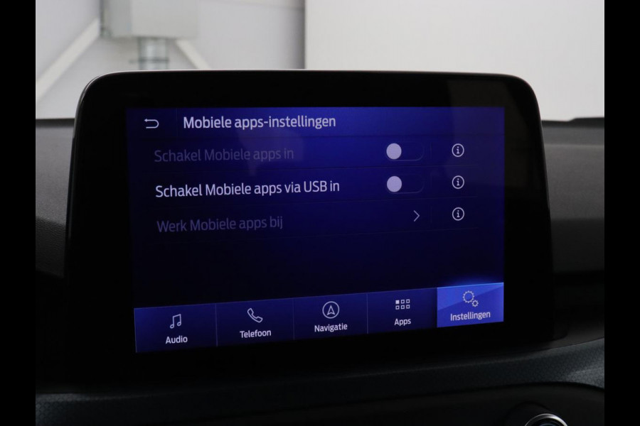 Ford Focus 1.0 EcoBoost Hybrid Active | Trekhaak | Camera | Carplay | Navigatie | Full LED | Keyless | DAB | Climate control | Parkeerhulp | Cruise control | Bluetooth