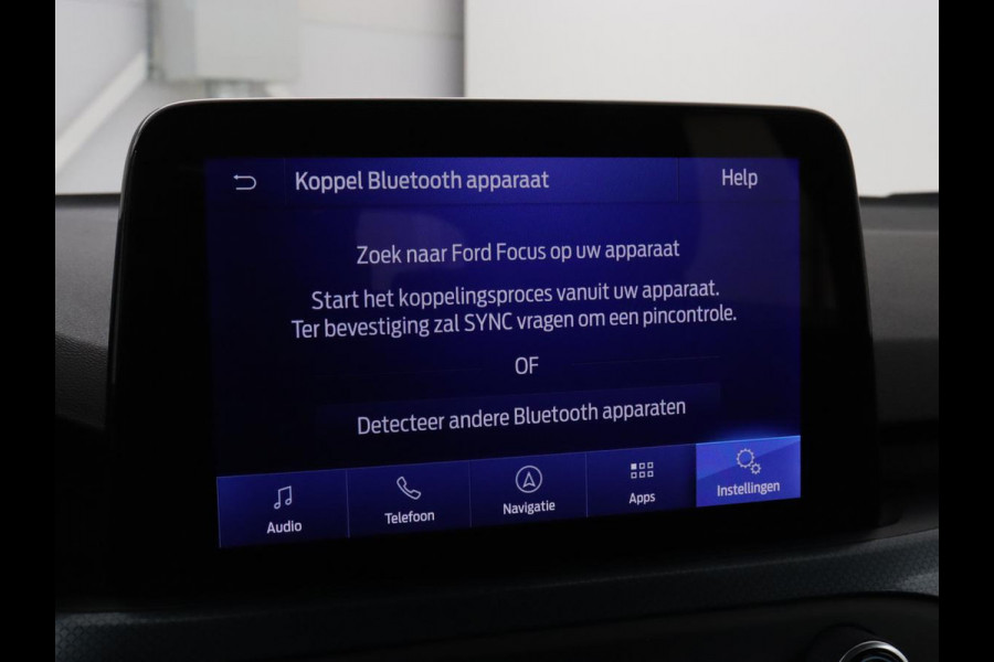 Ford Focus 1.0 EcoBoost Hybrid Active | Trekhaak | Camera | Carplay | Navigatie | Full LED | Keyless | DAB | Climate control | Parkeerhulp | Cruise control | Bluetooth