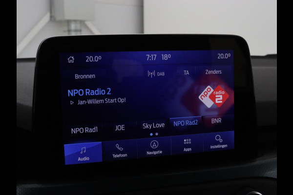 Ford Focus 1.0 EcoBoost Hybrid Active | Trekhaak | Camera | Carplay | Navigatie | Full LED | Keyless | DAB | Climate control | Parkeerhulp | Cruise control | Bluetooth