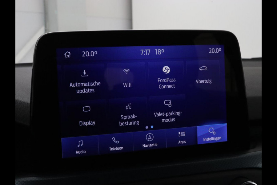 Ford Focus 1.0 EcoBoost Hybrid Active | Trekhaak | Camera | Carplay | Navigatie | Full LED | Keyless | DAB | Climate control | Parkeerhulp | Cruise control | Bluetooth