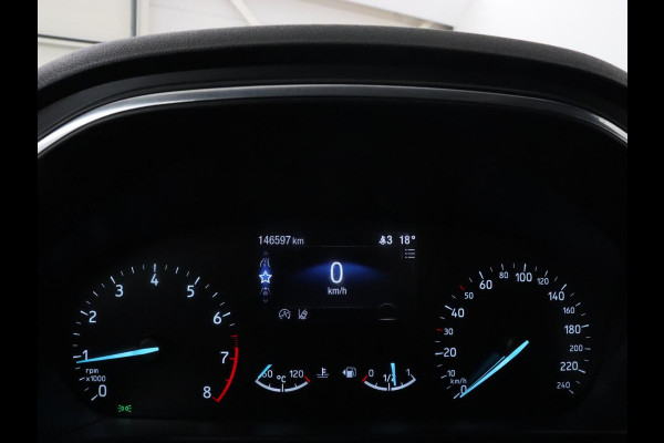 Ford Focus 1.0 EcoBoost Hybrid Active | Trekhaak | Camera | Carplay | Navigatie | Full LED | Keyless | DAB | Climate control | Parkeerhulp | Cruise control | Bluetooth