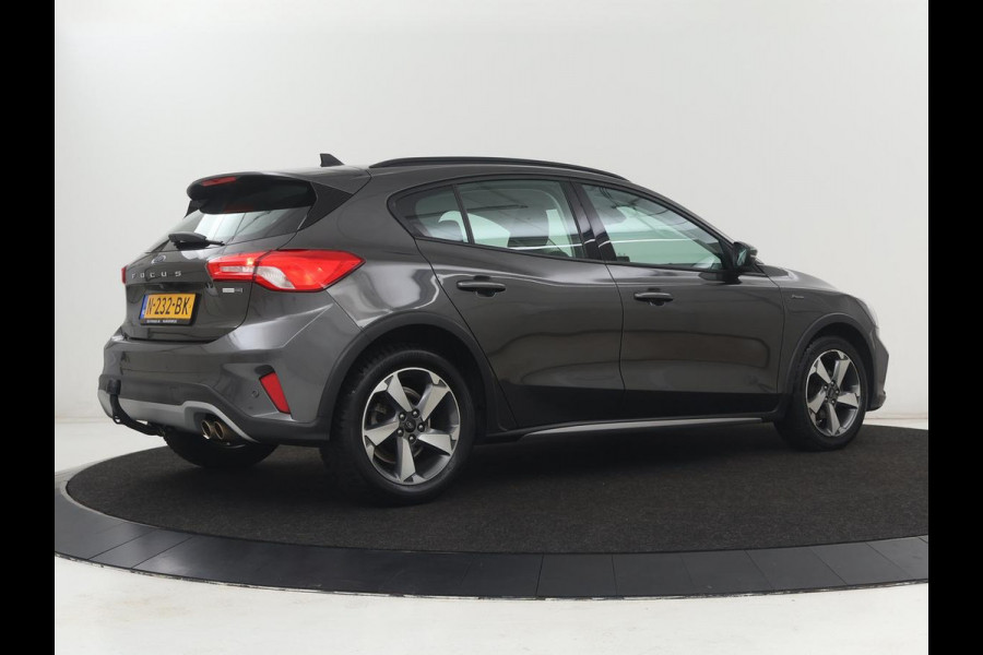 Ford Focus 1.0 EcoBoost Hybrid Active | Trekhaak | Camera | Carplay | Navigatie | Full LED | Keyless | DAB | Climate control | Parkeerhulp | Cruise control | Bluetooth