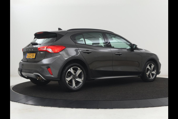 Ford Focus 1.0 EcoBoost Hybrid Active | Trekhaak | Camera | Carplay | Navigatie | Full LED | Keyless | DAB | Climate control | Parkeerhulp | Cruise control | Bluetooth