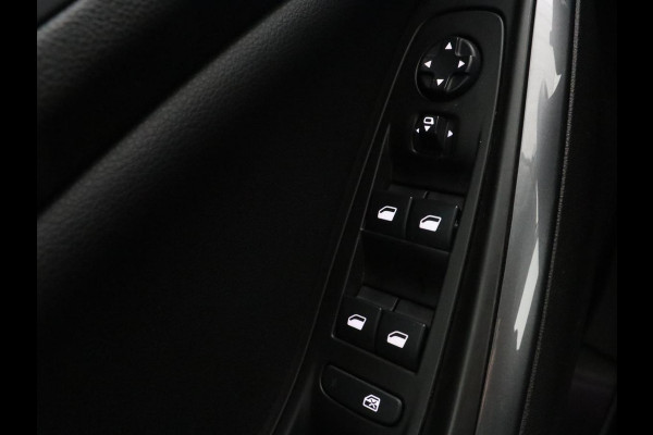 Opel Grandland X 1.2 Turbo Innovation | Stoelventilatie | Leder | Trekhaak | Camera | Carplay | Side Assist | Stoelverwarming | Full LED | Keyless | Climate control | Navigatie | Cruise control