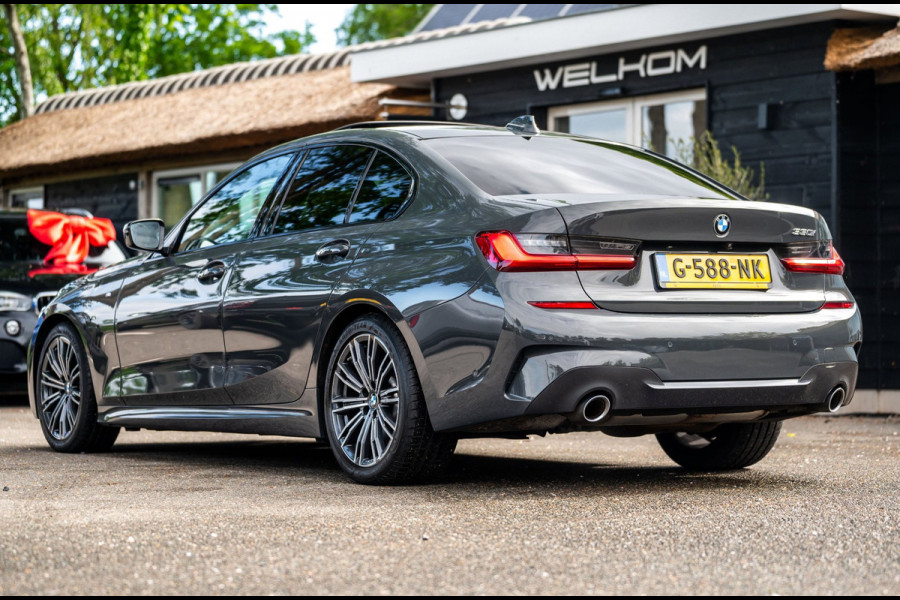 BMW 3-serie 330i High Executive Edition I Dravit Grau I M Pakket I 360 I Nap I Panoramadak