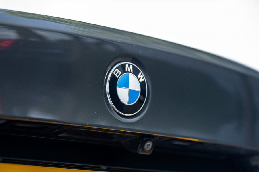 BMW 3-serie 330i High Executive Edition I Dravit Grau I M Pakket I 360 I Nap I Panoramadak