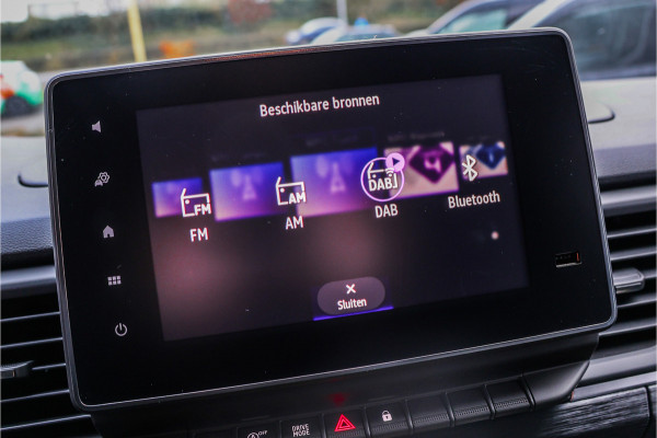 Renault Trafic 2.0 170 PK L2H1 DC | Dubbel Cabine | Navigatie | Blind Spot | Camera | CarPlay | Trekhaak | Stoelverwarming | Virtual Cockpit | 5-Zitter | Dubbel cabine | NAP Logisch | NL Auto