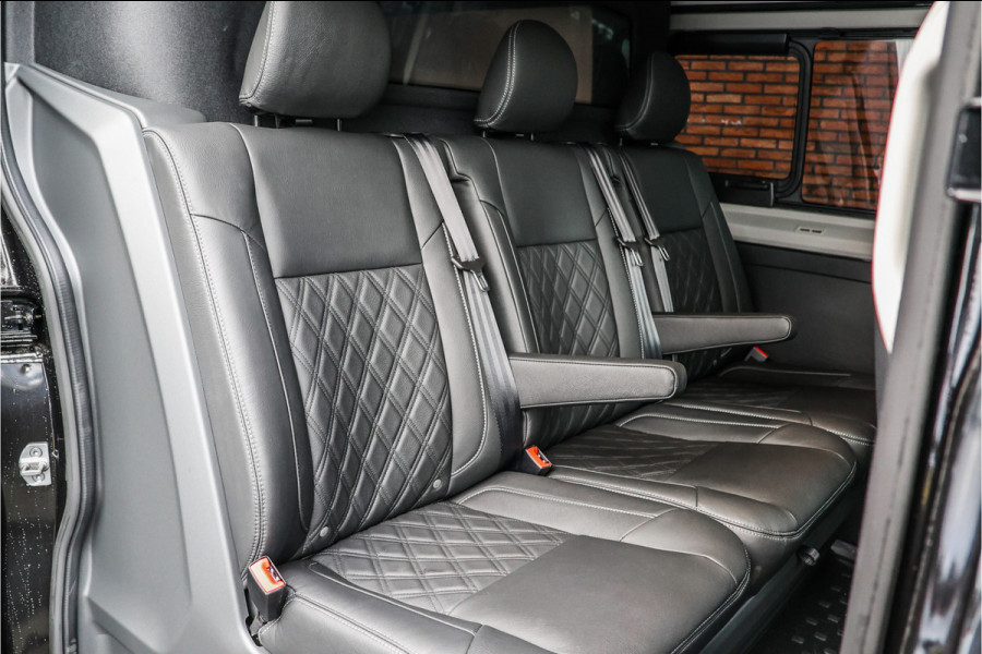 Renault Trafic 2.0 170 PK L2H1 DC | Dubbel Cabine | Navigatie | Blind Spot | Camera | CarPlay | Trekhaak | Stoelverwarming | Virtual Cockpit | 5-Zitter | Dubbel cabine | NAP Logisch | NL Auto
