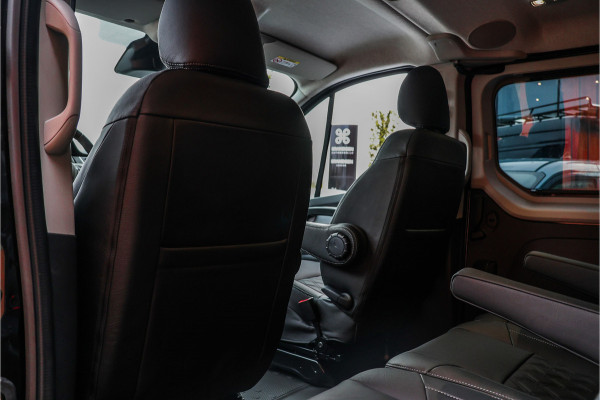 Renault Trafic 2.0 170 PK L2H1 DC | Dubbel Cabine | Navigatie | Blind Spot | Camera | CarPlay | Trekhaak | Stoelverwarming | Virtual Cockpit | 5-Zitter | Dubbel cabine | NAP Logisch | NL Auto