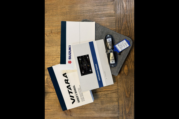 Suzuki Vitara 1.5 Hybrid Automaat Adapt Cruise Camera+PDC Carplay Stoelverwarming