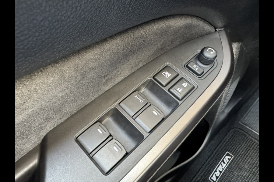 Suzuki Vitara 1.5 Hybrid Automaat Adapt Cruise Camera+PDC Carplay Stoelverwarming
