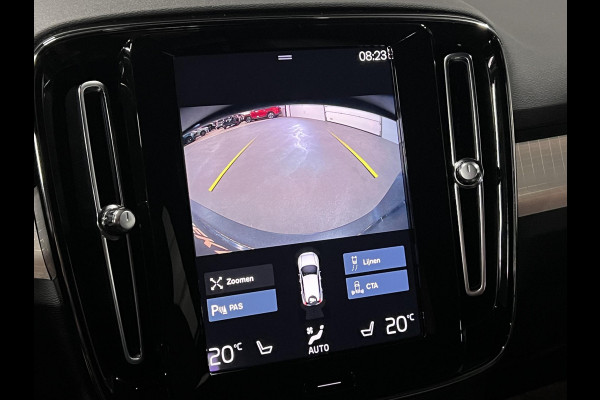 Volvo XC40 1.5 T4 Plug-in hybrid Plus Dark Adapt. cruise | Stuur-/stoelverwarming | Achteruitrij camera | Harman/Kardon | Memory | Carplay