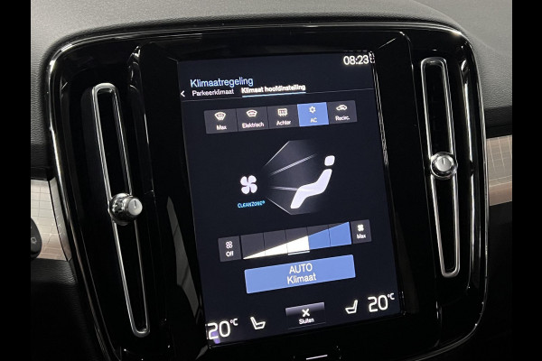 Volvo XC40 1.5 T4 Plug-in hybrid Plus Dark Adapt. cruise | Stuur-/stoelverwarming | Achteruitrij camera | Harman/Kardon | Memory | Carplay