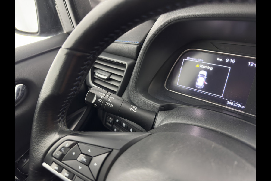 Nissan Leaf N-Connecta 40 kWh (INCL-BTW) Aut. *HEATPUMP | NAVI-FULLMAP | TOPVIEW | KEYLESS | BLINDSPOT |  DIGI-COCKPIT | HEATED-COMFORTSEATS | DAB | PRIVACYGLASS | ECC | ADAPTIVE-CRUISE | PDC | CARPLAY | 16"ALU*