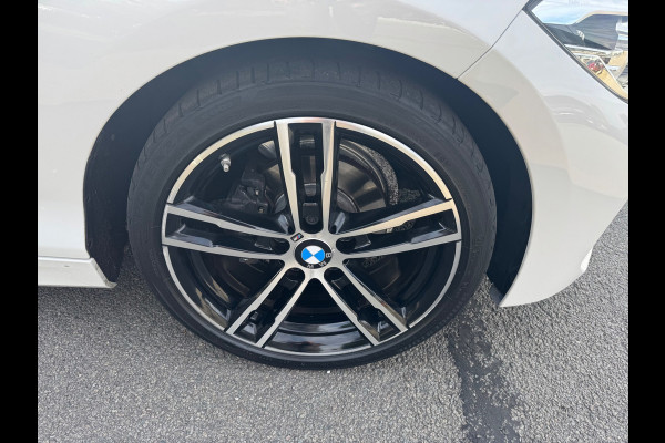 BMW 1-serie 118i Edition M Sport Shadow Executive Dakje Leder Led facelift