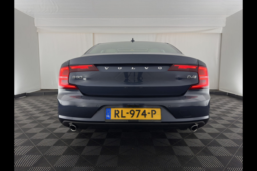 Volvo S90 2.0 D4 Momentum Aut. *PANO | LEATHER | FULL-LED | TOPVIEW | BLINDSPOT | HEATED-SPORTSEATS | DIGI-COCKPIT | NAVI-FULLMAP | ECC | HEAD-UP | ADAPTIVE-CRUISE | PDC | APP.CONNECT | 18''ALU*