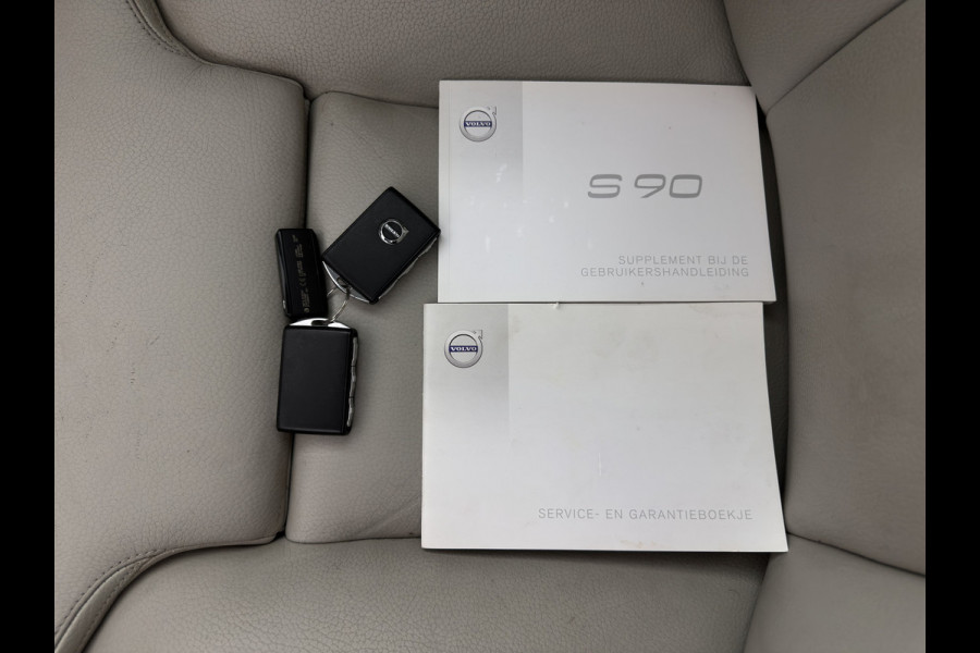 Volvo S90 2.0 D4 Momentum Aut. *PANO | LEATHER | FULL-LED | TOPVIEW | BLINDSPOT | HEATED-SPORTSEATS | DIGI-COCKPIT | NAVI-FULLMAP | ECC | HEAD-UP | ADAPTIVE-CRUISE | PDC | APP.CONNECT | 18''ALU*