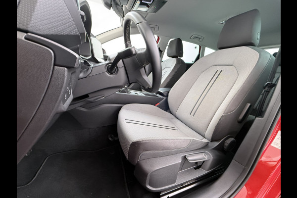 Seat Leon Sportstourer 1.5T 131pk Trekhaak Camera Adaptive-Cruise Navi Ecc Virtual Cockpit Apple Carplay/Android Auto Pdc Style Launch Edi Lmv Led DAB Keyless Isofix Front assist Regensensor Bluetooth Rijstrooksensor 1e Eigenaar Origineel Nederlandse Auto