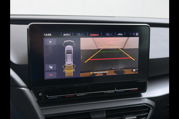 Seat Leon Sportstourer 1.5T 131pk Trekhaak Camera Adaptive-Cruise Navi Ecc Virtual Cockpit Apple Carplay/Android Auto Pdc Style Launch Edi Lmv Led DAB Keyless Isofix Front assist Regensensor Bluetooth Rijstrooksensor 1e Eigenaar Origineel Nederlandse Auto