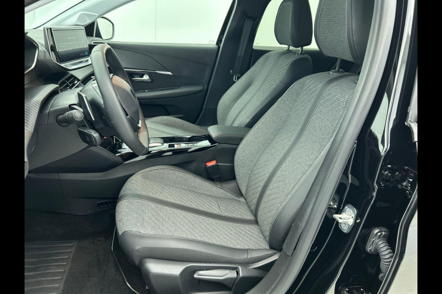 Peugeot 208 1.2 Hybrid 100PK Automaat Allure Navigatie Apple Carplay/Android Auto Airco Camera Parkeer sensoren Cruise Control Led Lichtmetalen Velgen