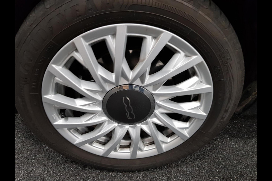 Fiat 500C 1.0 Hybrid Lounge + Navigatie Climate Control Cruise Control DAB Parkeer Sensoren Lichtmetalen velgen