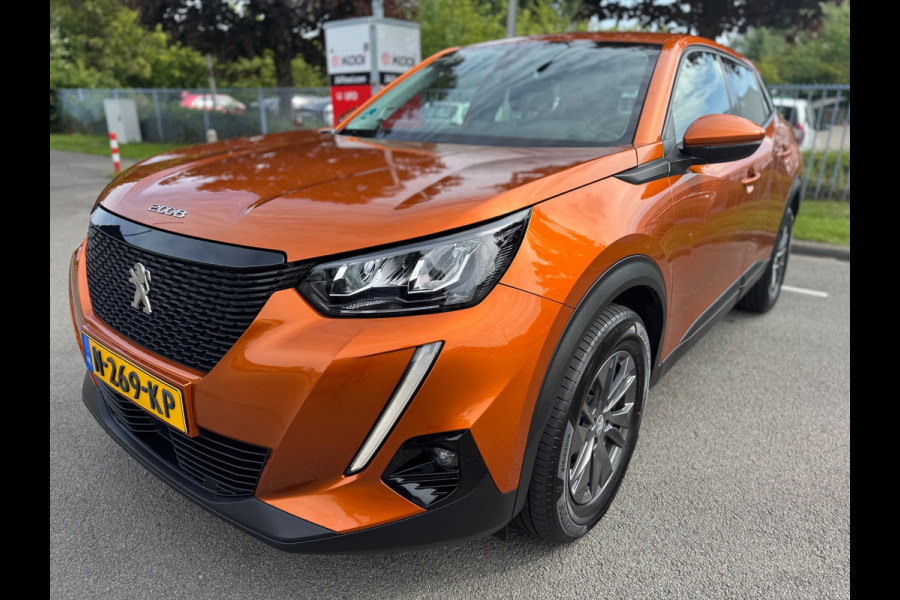 Peugeot 2008 1.2 PureTech Blue Active NAVI Led PDC CRUISE CONTROL