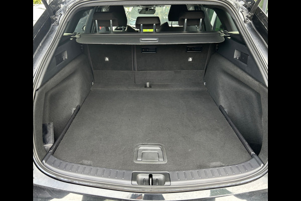 Toyota Corolla Touring Sports 1.8 Hybrid Dynamic Apple Carplay NL-Auto 1e Eigenaar Rijklaarprijs!