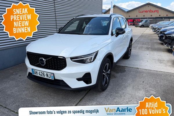 Volvo XC40 Aut. B3 Plus Dark Stoelverwarming Parkeercamera HarmanKardon 163pk