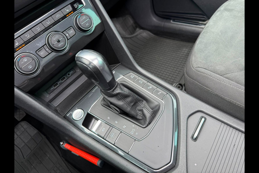 Volkswagen Tiguan 1.5 TSI ACT Highline Business R-LINE| PANO | STOELVER | CARPLAY | CAMERA | KEYLESS | NWE APK