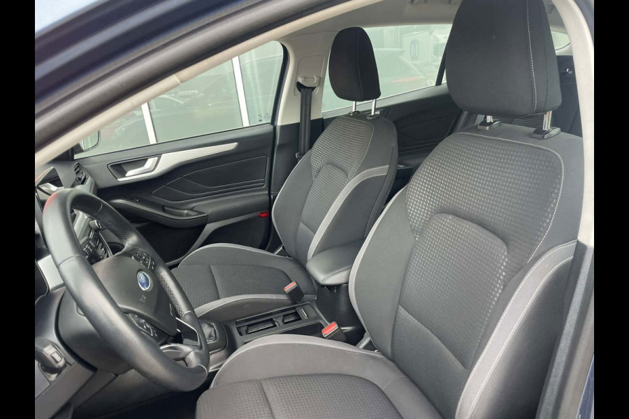 Ford FOCUS Wagon 1.0 EcoBoost Hybrid Trend Edition Business / camera / Navigatie