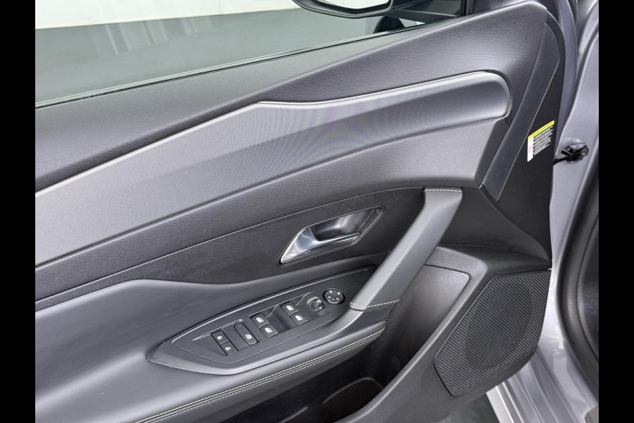 Peugeot 308 SW 1.6 Plug-in Hybrid 225 GT BOMVOL | MASSAGE STOELEN + STOELVERWARMING | MEM. SEATS | ADAP. CRUISE | APPLECARPLAY | ELEKT. STOELEN | ACHTERUITRIJCAMERA | RIJKLAAR | 12 MND BOVAG GARANTIE |