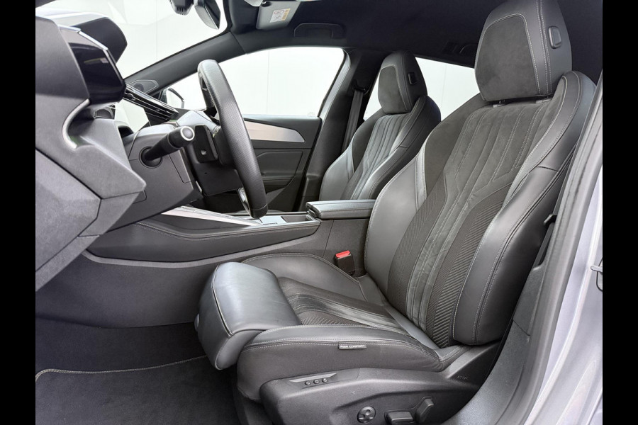 Peugeot 308 SW 1.6 Plug-in Hybrid 225 GT BOMVOL | MASSAGE STOELEN + STOELVERWARMING | MEM. SEATS | ADAP. CRUISE | APPLECARPLAY | ELEKT. STOELEN | ACHTERUITRIJCAMERA | RIJKLAAR | 12 MND BOVAG GARANTIE |