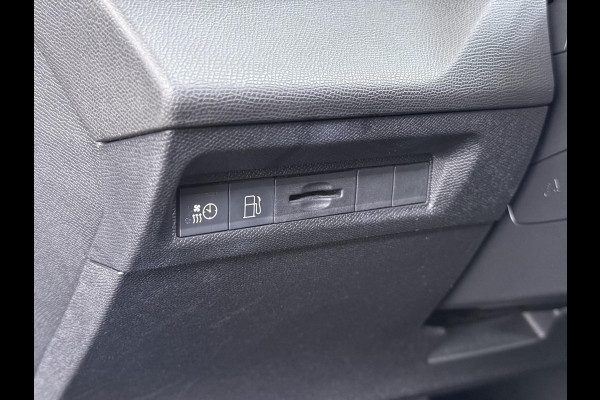 Peugeot 308 SW 1.6 Plug-in Hybrid 225 GT BOMVOL | MASSAGE STOELEN + STOELVERWARMING | MEM. SEATS | ADAP. CRUISE | APPLECARPLAY | ELEKT. STOELEN | ACHTERUITRIJCAMERA | RIJKLAAR | 12 MND BOVAG GARANTIE |