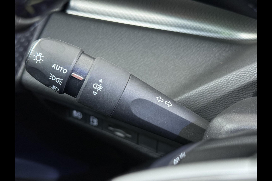 Peugeot 308 SW 1.6 Plug-in Hybrid 225 GT BOMVOL | MASSAGE STOELEN + STOELVERWARMING | MEM. SEATS | ADAP. CRUISE | APPLECARPLAY | ELEKT. STOELEN | ACHTERUITRIJCAMERA | RIJKLAAR | 12 MND BOVAG GARANTIE |