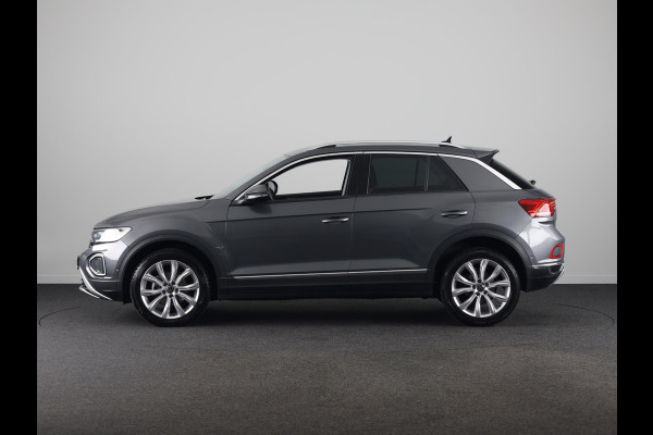 Volkswagen T-Roc 1.5 TSI R-Line Business | Achteruitrijcamera | Ergo Stoelen | Stoelverwarming | Elektrische achterklep |