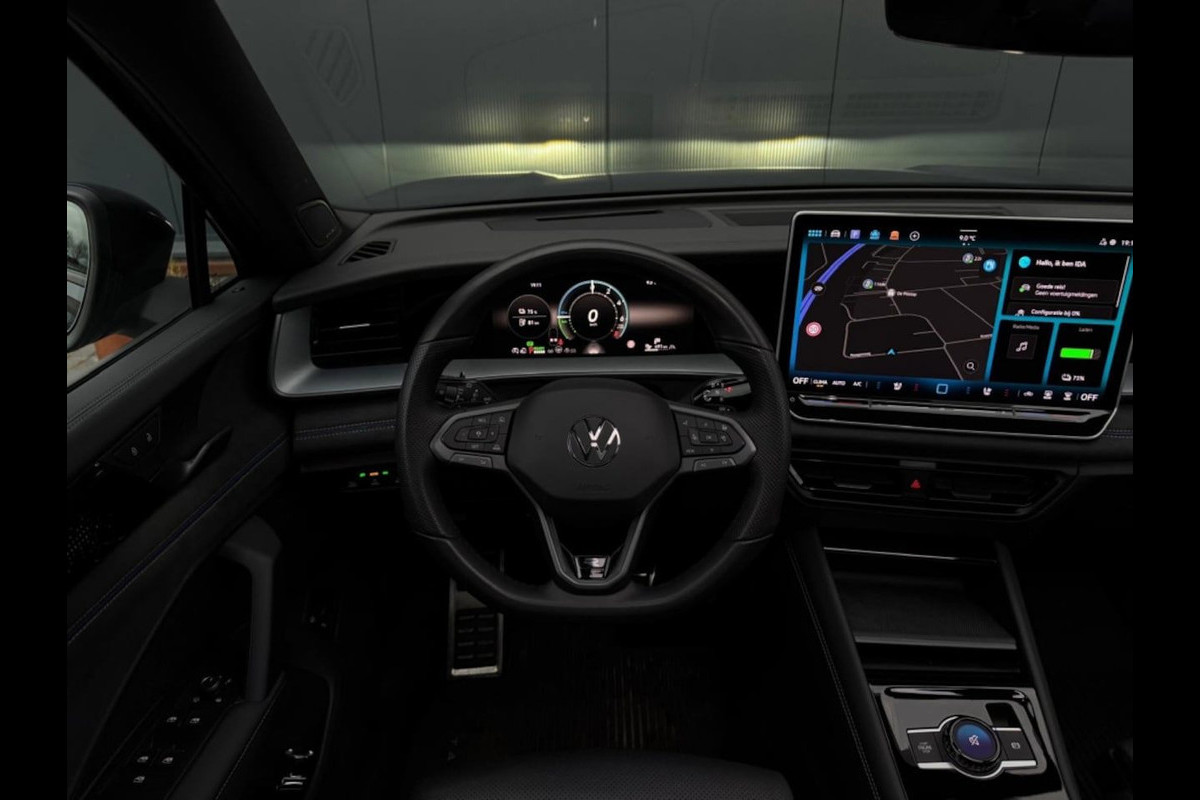 Volkswagen Tayron 1.5 eHybrid R-Line Edition | Pano | Leder | 360