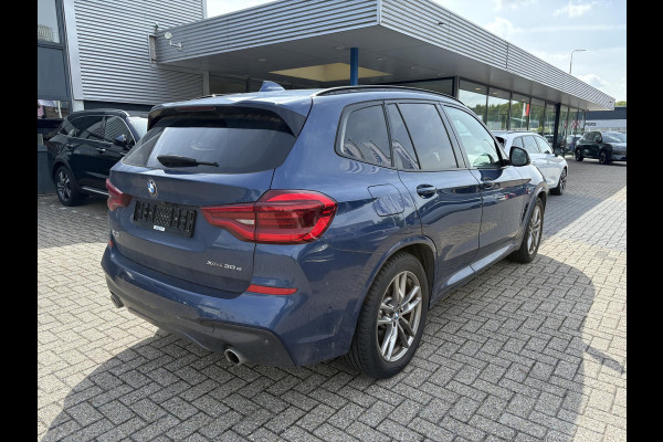 BMW X3 xDrive30e M Sport | M pakket | Trekhaak | Sportstoelen | Stoelverwarming | 360 graden camera | Led koplampen | Head up Display
