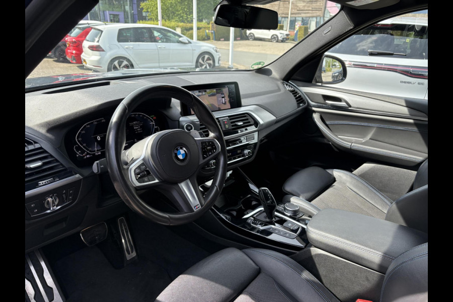 BMW X3 xDrive30e M Sport | M pakket | Trekhaak | Sportstoelen | Stoelverwarming | 360 graden camera | Led koplampen | Head up Display